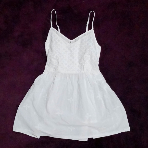 fabindia Tops - Fabindia Indian White Embroidered Babydoll Peplum Summer Cotton Tank Top Blouse